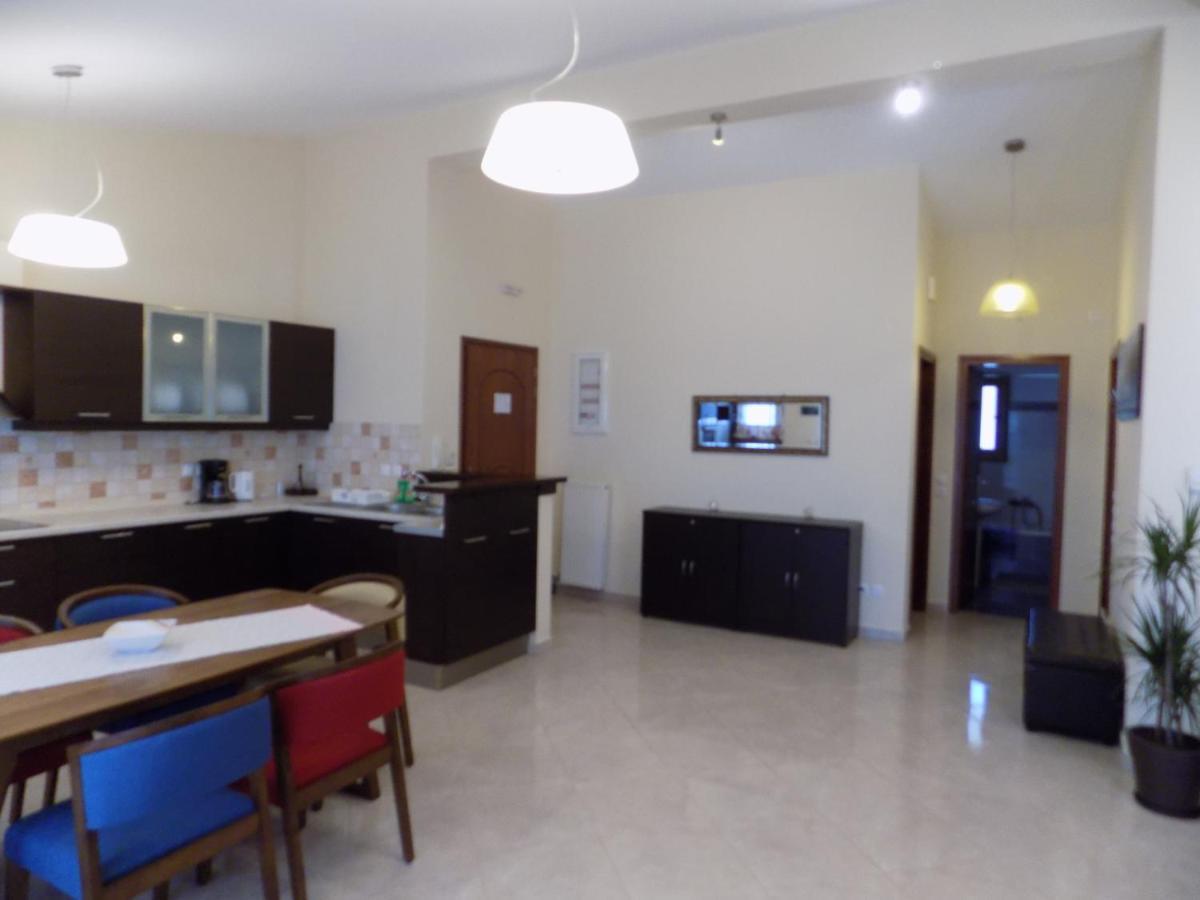 Rhodon House Apartment Skiathos Town Exterior photo