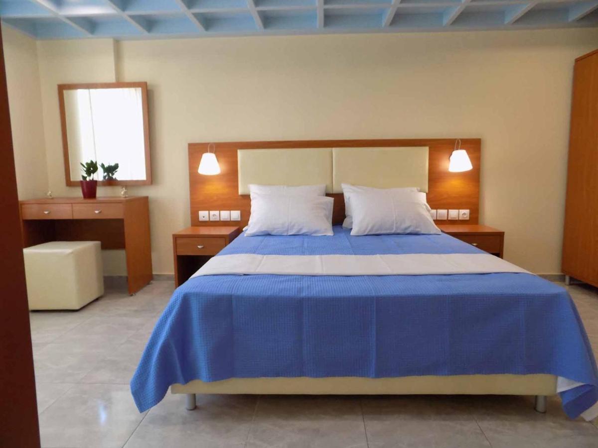 Rhodon House Apartment Skiathos Town Exterior photo